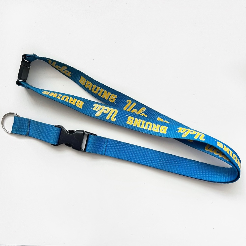 UCLA Bruins lanyard with buckle and keyring